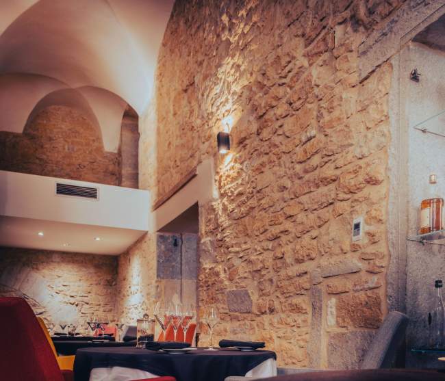 La Quintessence · Gourmet restaurant Lyon 1 · Dining room